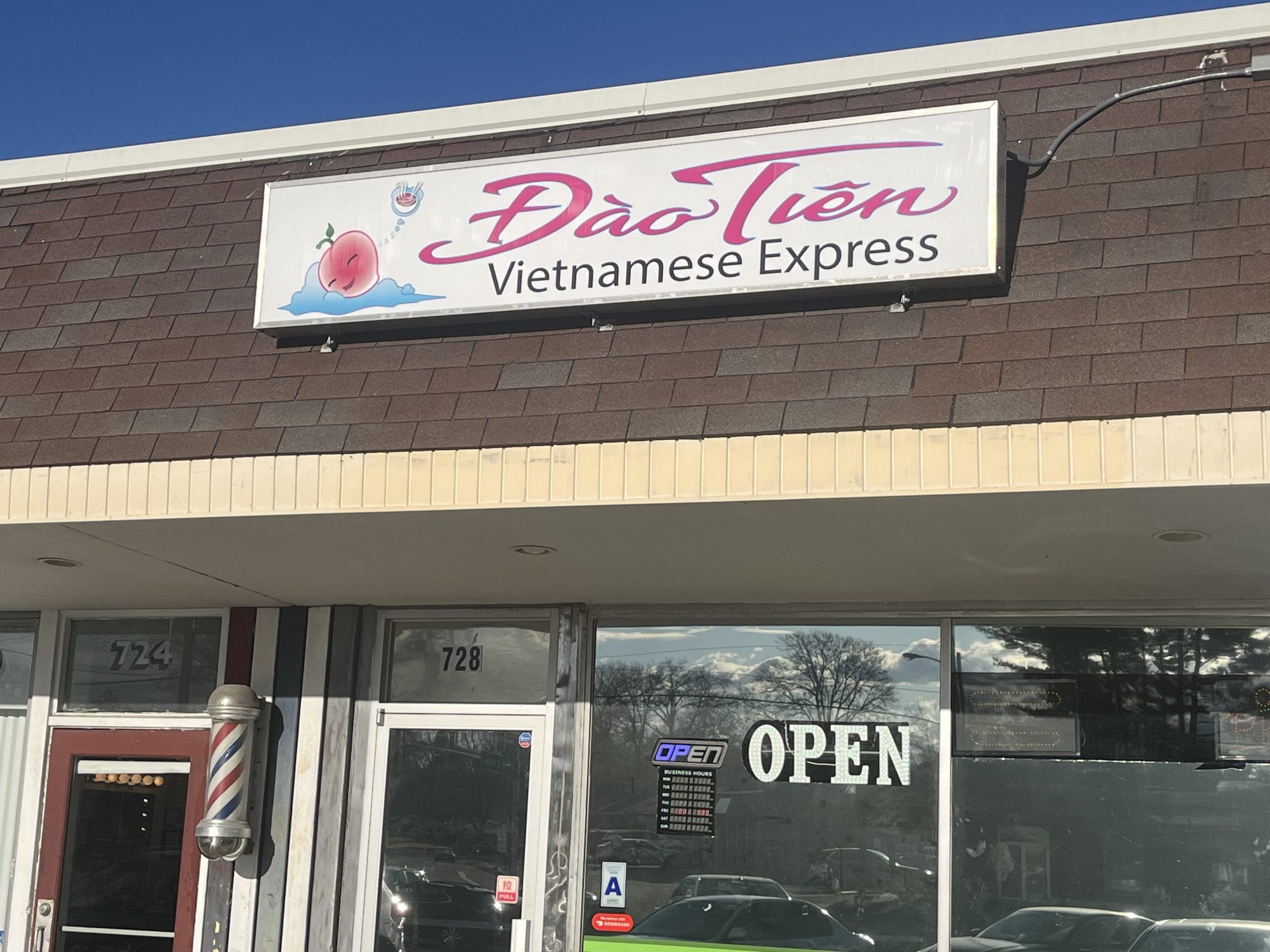 Dao Tien Express - Florissant, MO