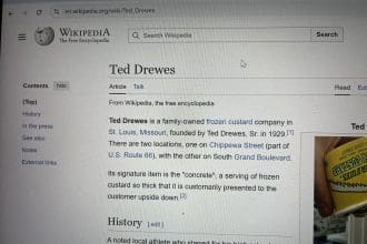 St Louis Restaurant Review - Restaurants with Wikipedia Page