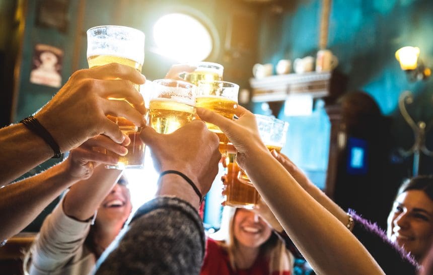 Hattrick's Irish Sports Pub to Celebrate 9 Years