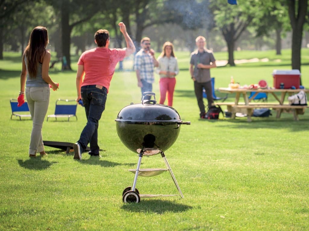 Weber Outdoor BBQ Grill 22-Inch Black for Outdoor Cooking