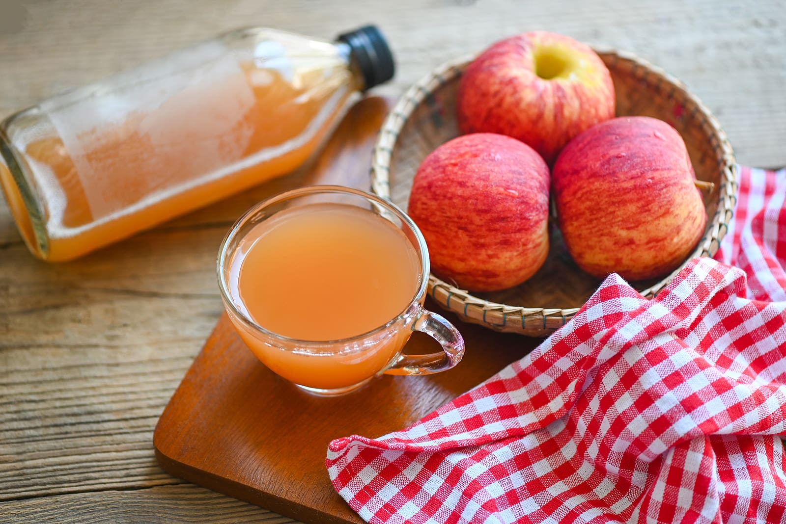 How to Make Apple Cider Vinegar at Home