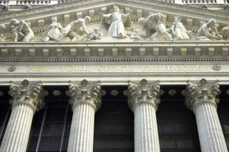 Wall Street Ends the Week Uneasy - Nov. 7, 2025