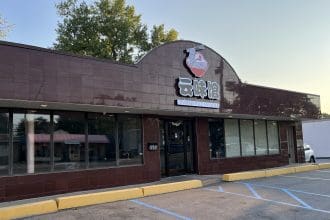 Yummy Rice Noodle Launches Online Ordering with Third-Parties