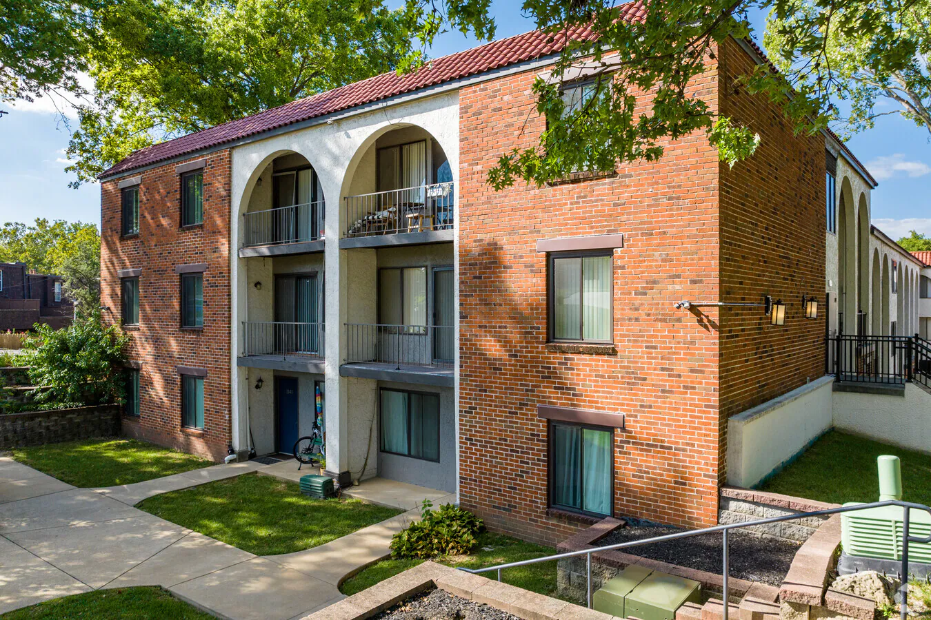 The Magnolia Apartment Homes - Chesterfield, MO