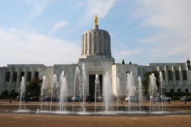 Oregon Laws Taking Effect January 1, 2026