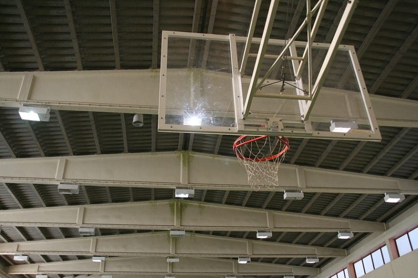 Top Benefits of Playing on Indoor Basketball Courts