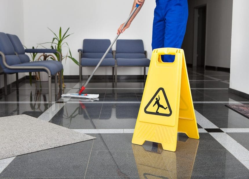 What Does An Expert Witness Do In A Slip And Fall Case?