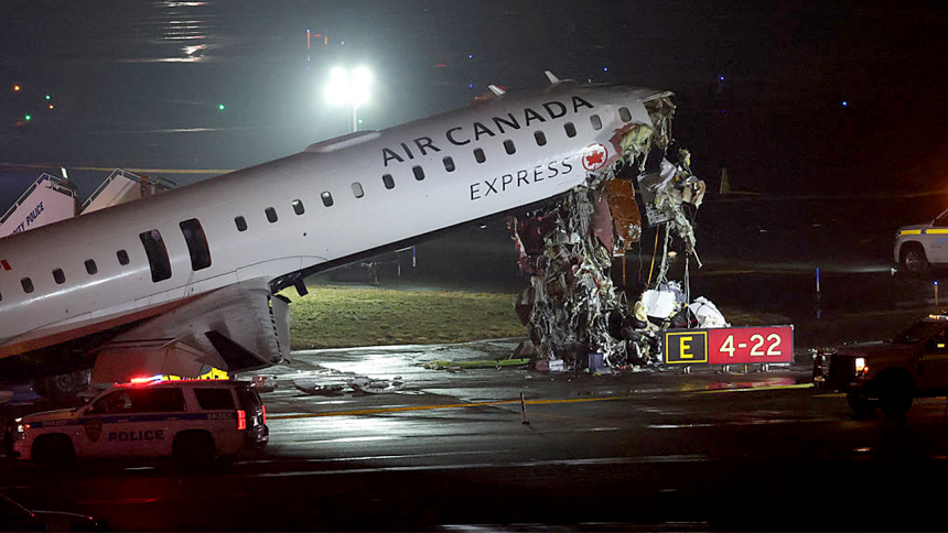 Two Killed in Plane Collision with Truck at LaGuardia Airport in New York 1 air canada jet damage ny crash